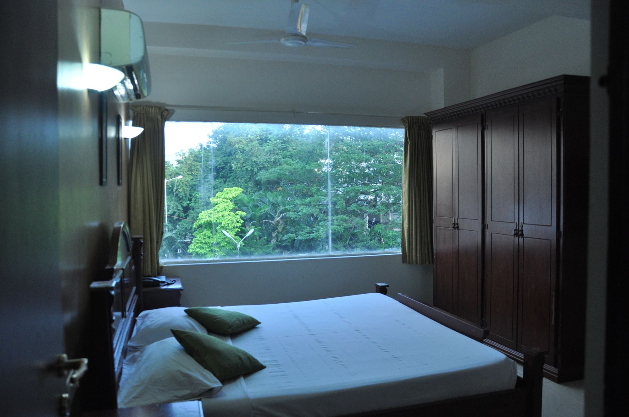 Фото Kings Hotel Egmore