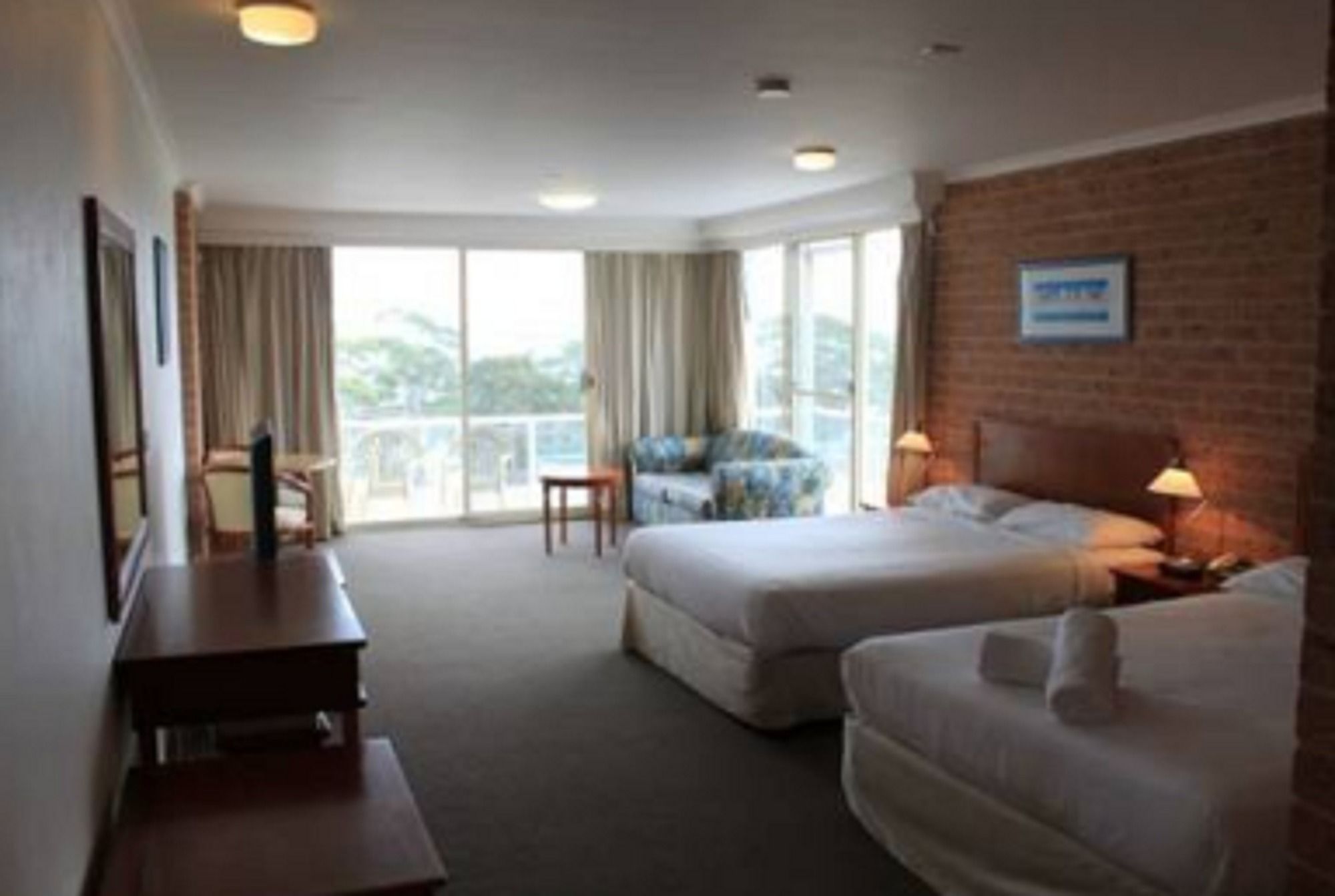 Фото Marina Resort