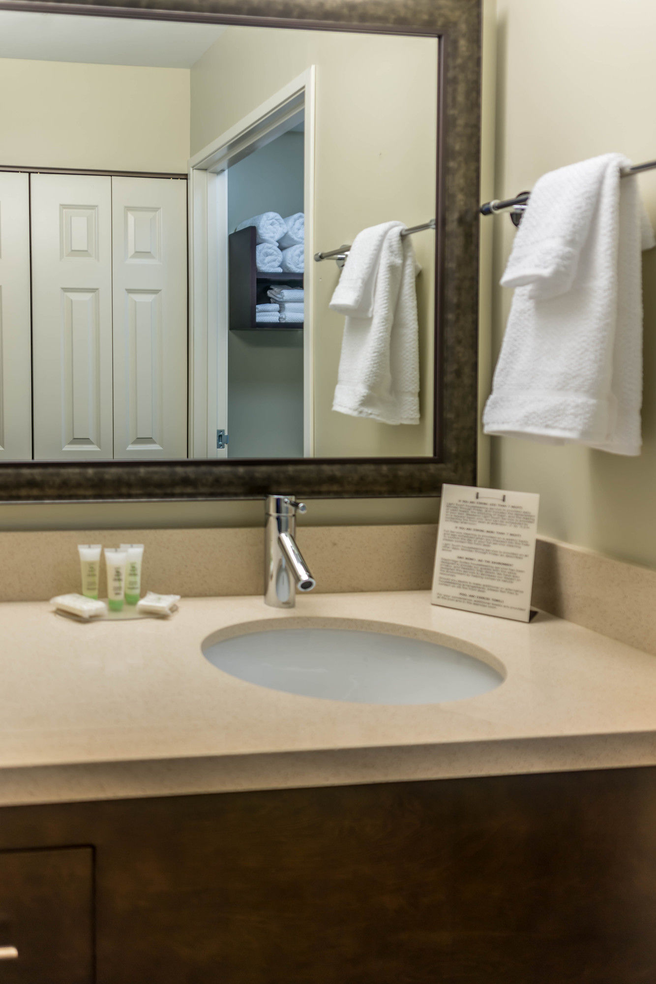 Фото Staybridge Suites Phoenix - Chandler, an Ihg Hotel