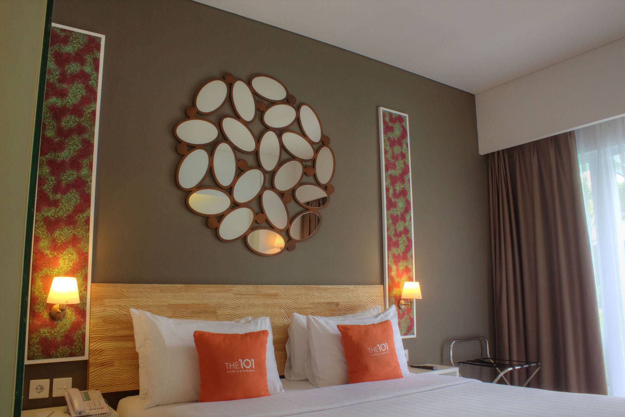 Фото The 1o1 Yogyakarta Tugu