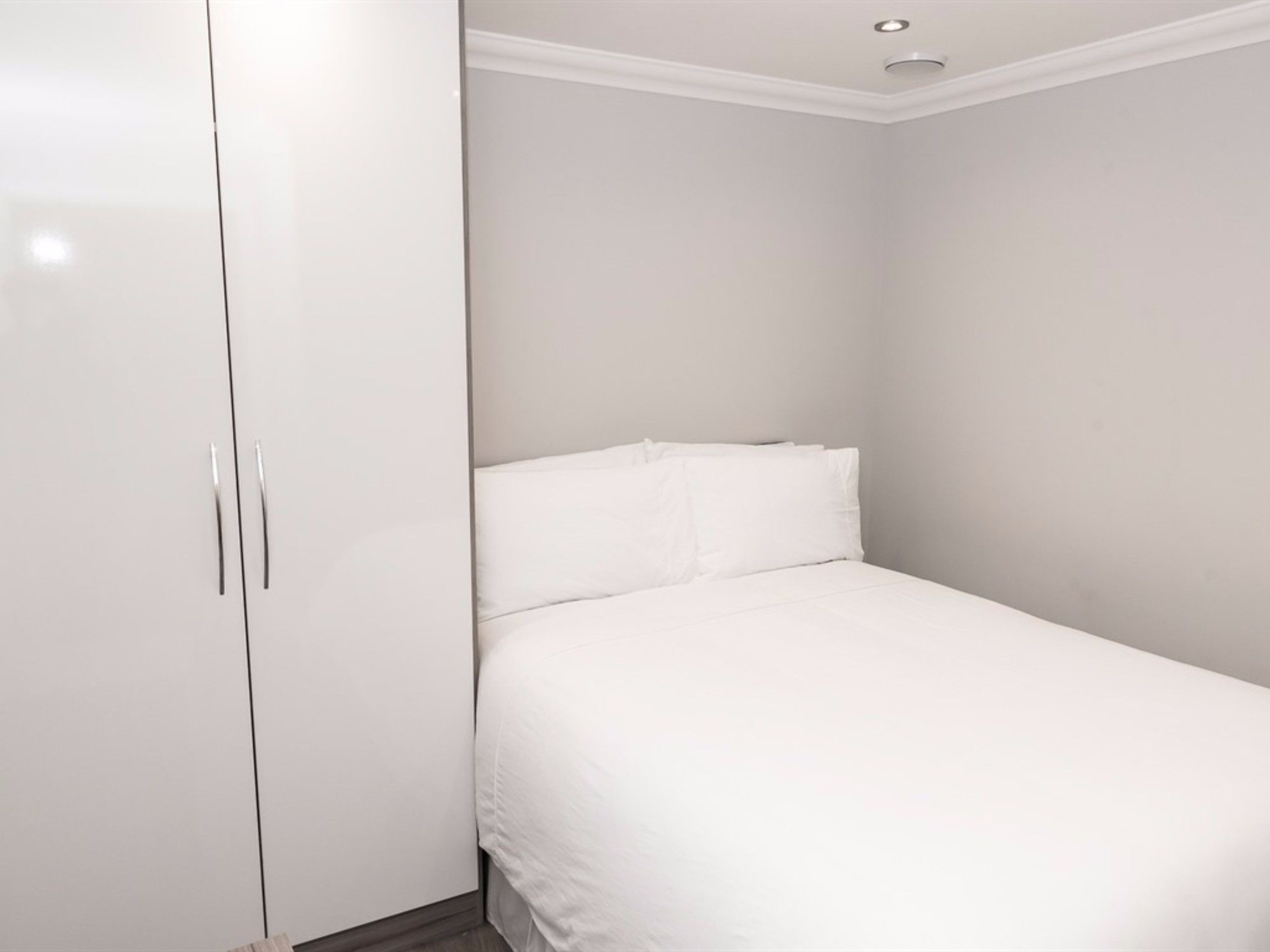 Фото Malthouse Court