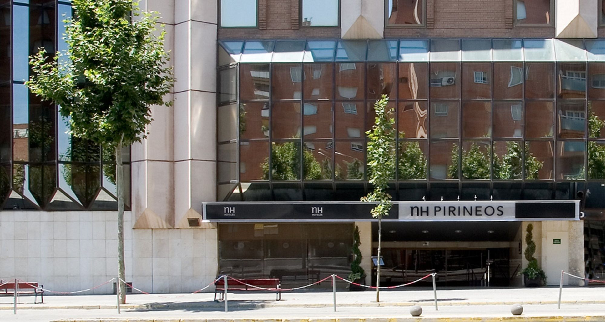 Фото Nh Lleida Pirineos