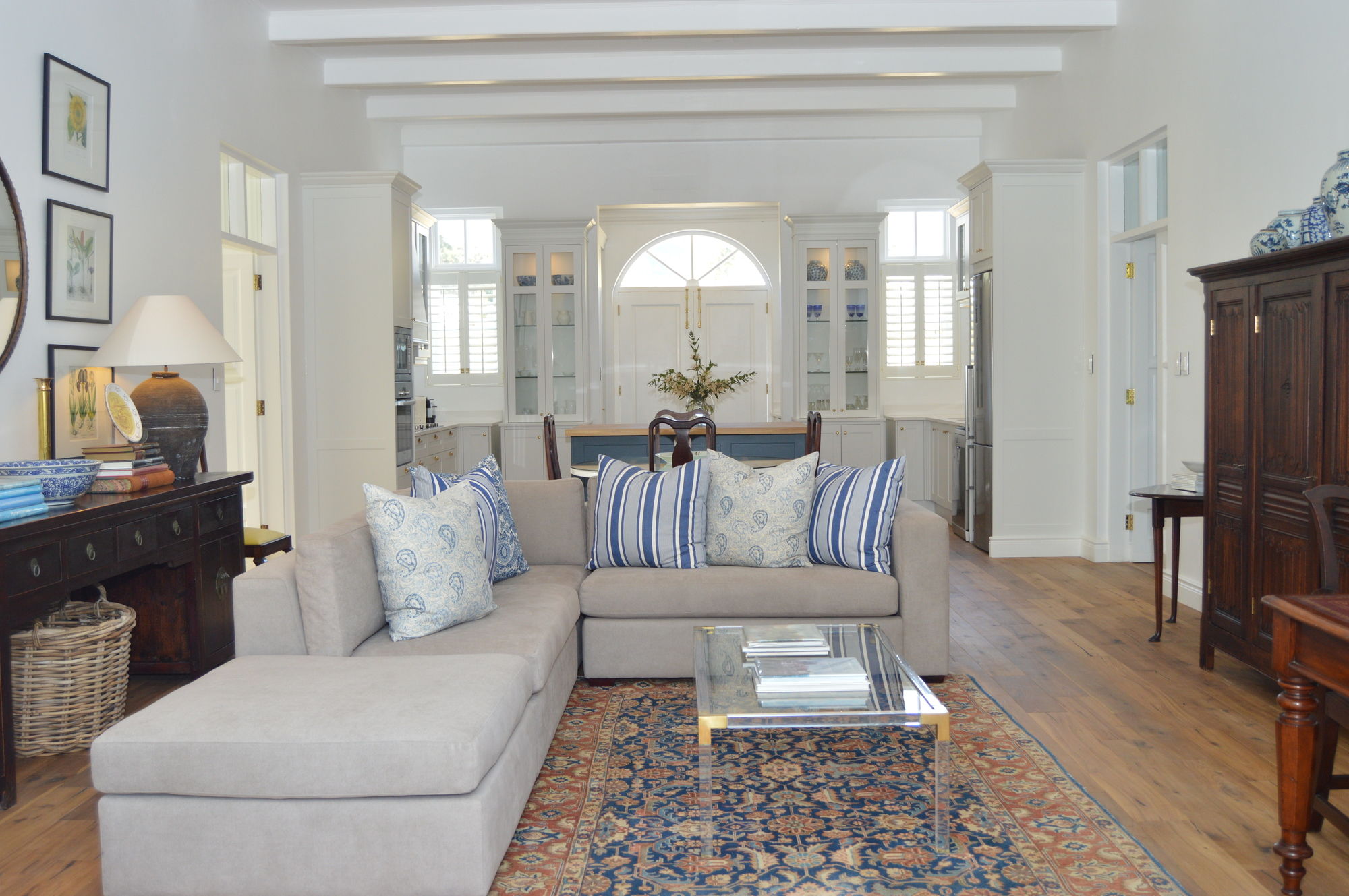 Фото Lily Pond House at Le Lude