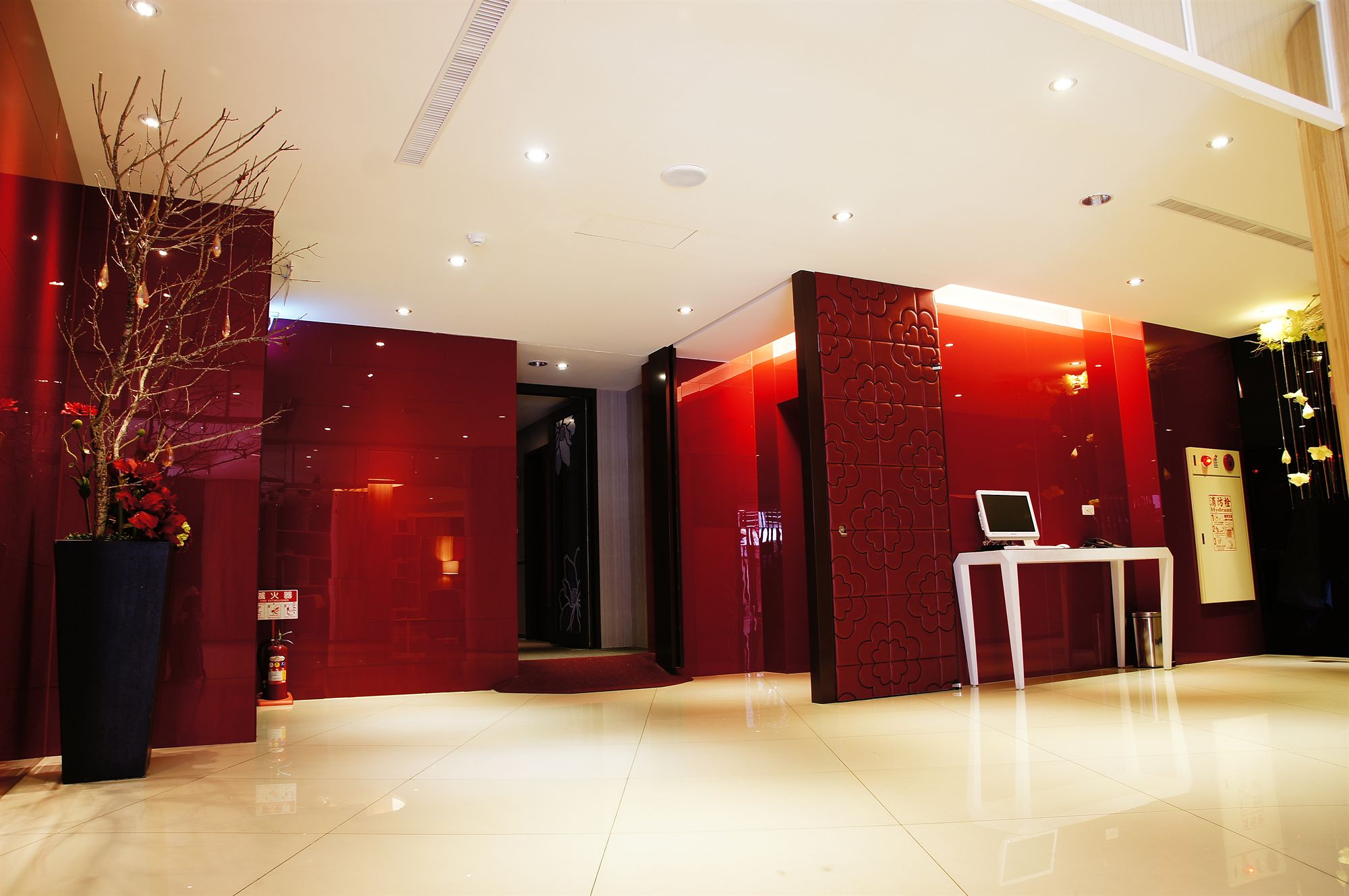 Фото Sparrow Hotel