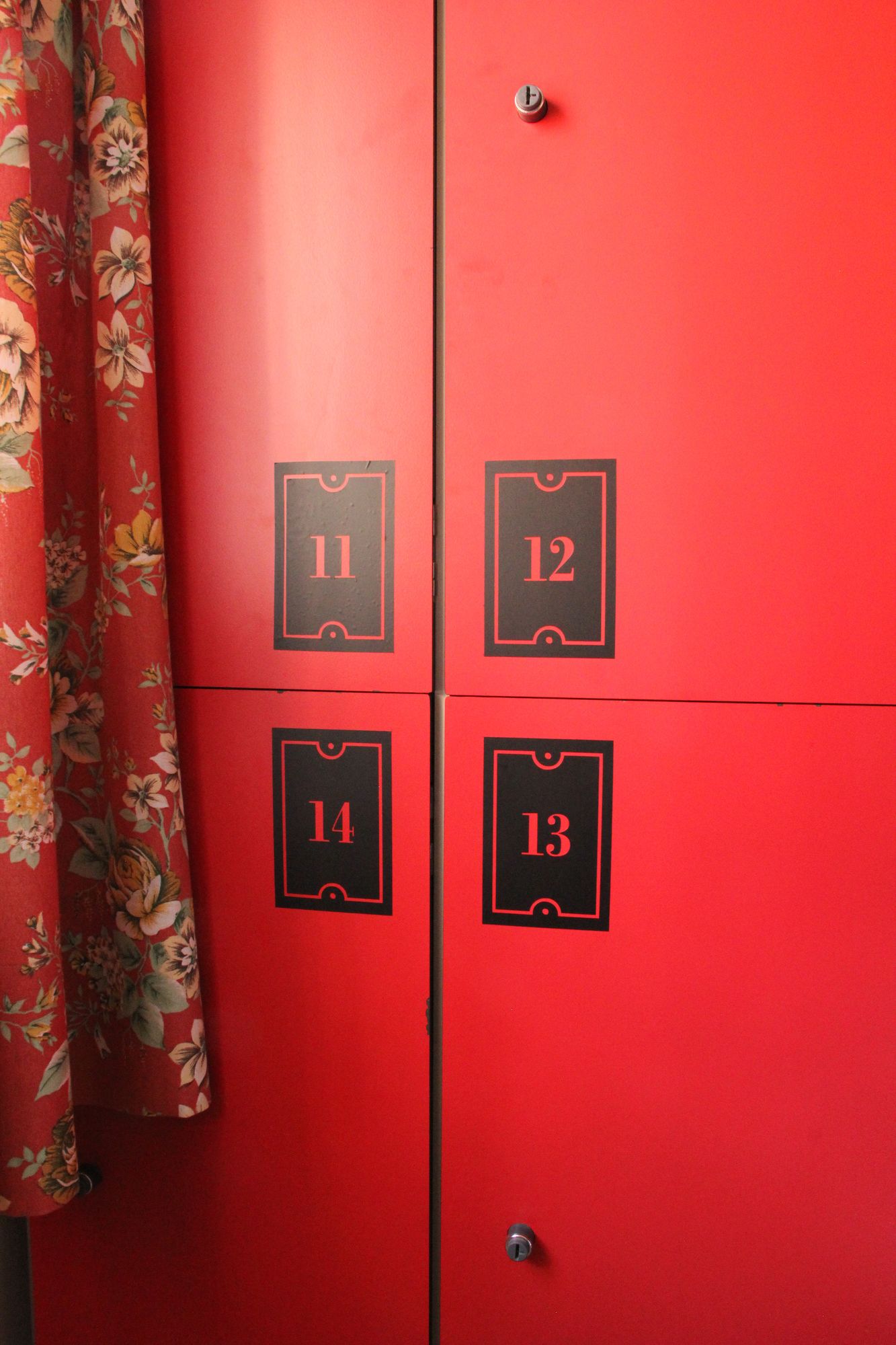 Фото Pars Teatro Hostel