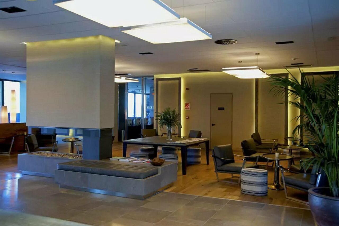 Фото Hotel Aravaca Village
