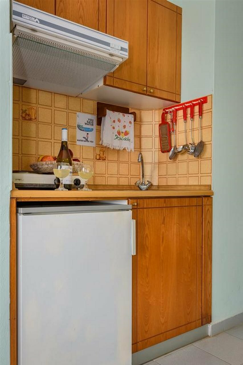 Фото Louladakis Apartments