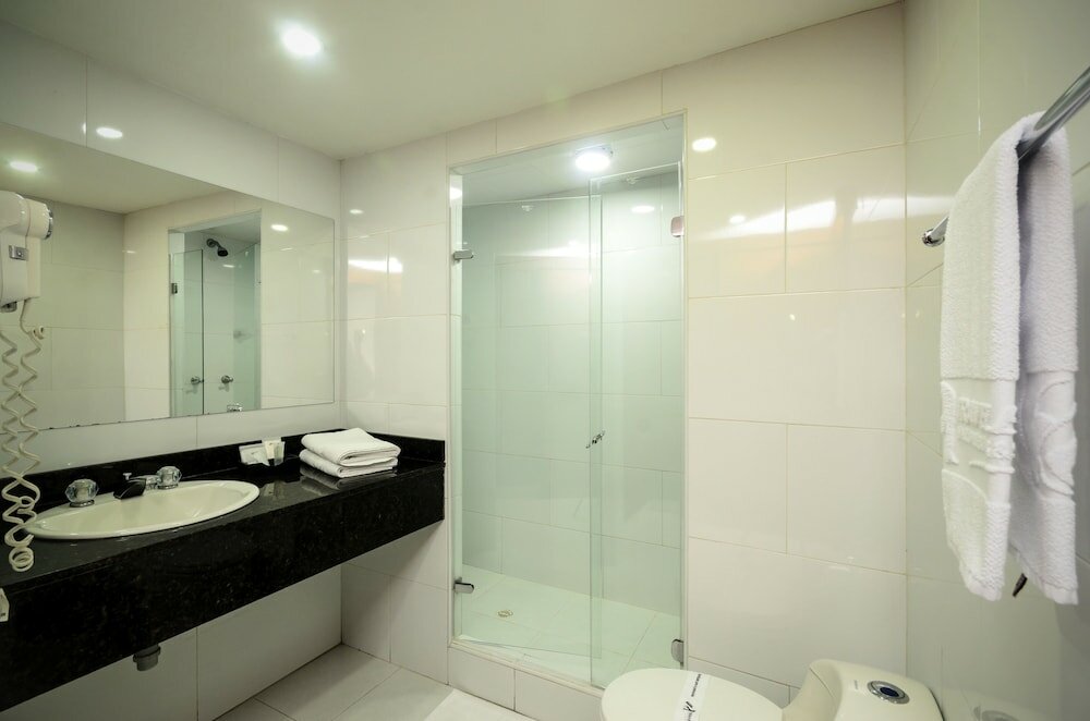 Фото Travelers Suites Condominio Plenitud