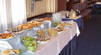 Фото Diplomat Hotel Baku