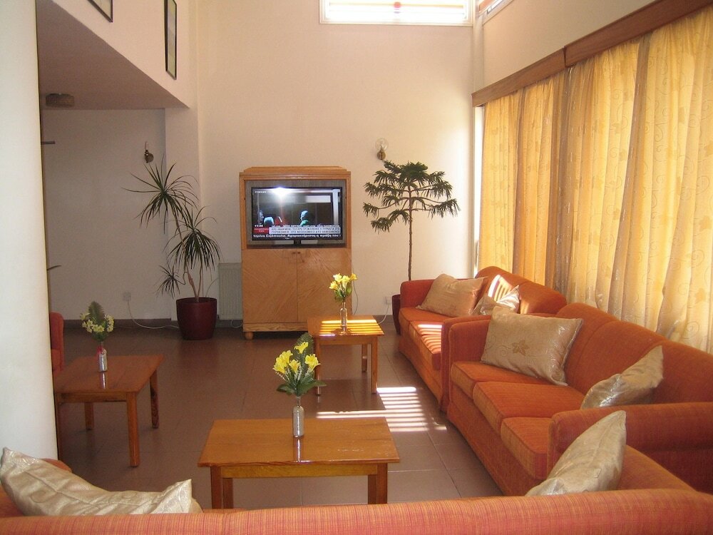 Фото Onisillos Hotel