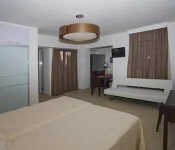 Фото Cosmos Hotel