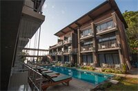 Фото La Lune Beach Resort