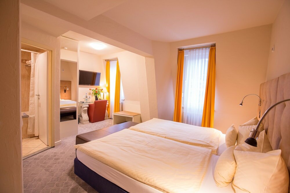 Фото Hotel Heidelberger Hof