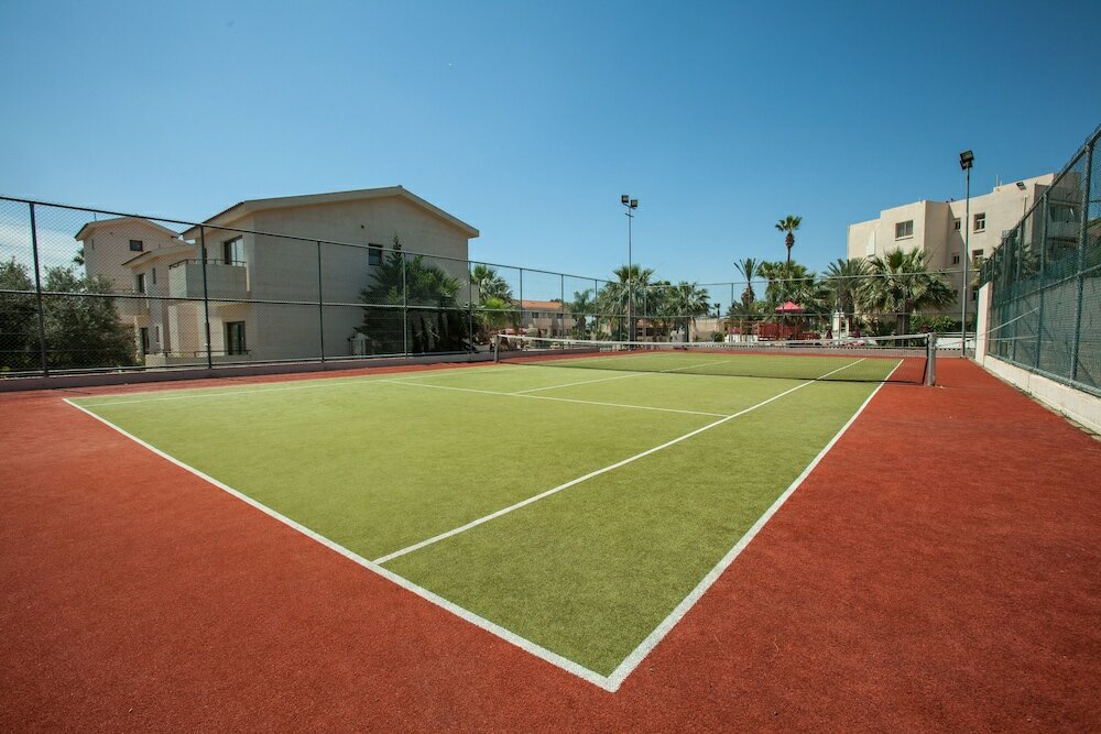 Фото Crown Resorts Henipa