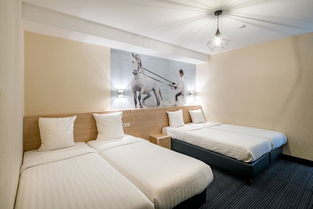 Фото Hotel Iron Horse