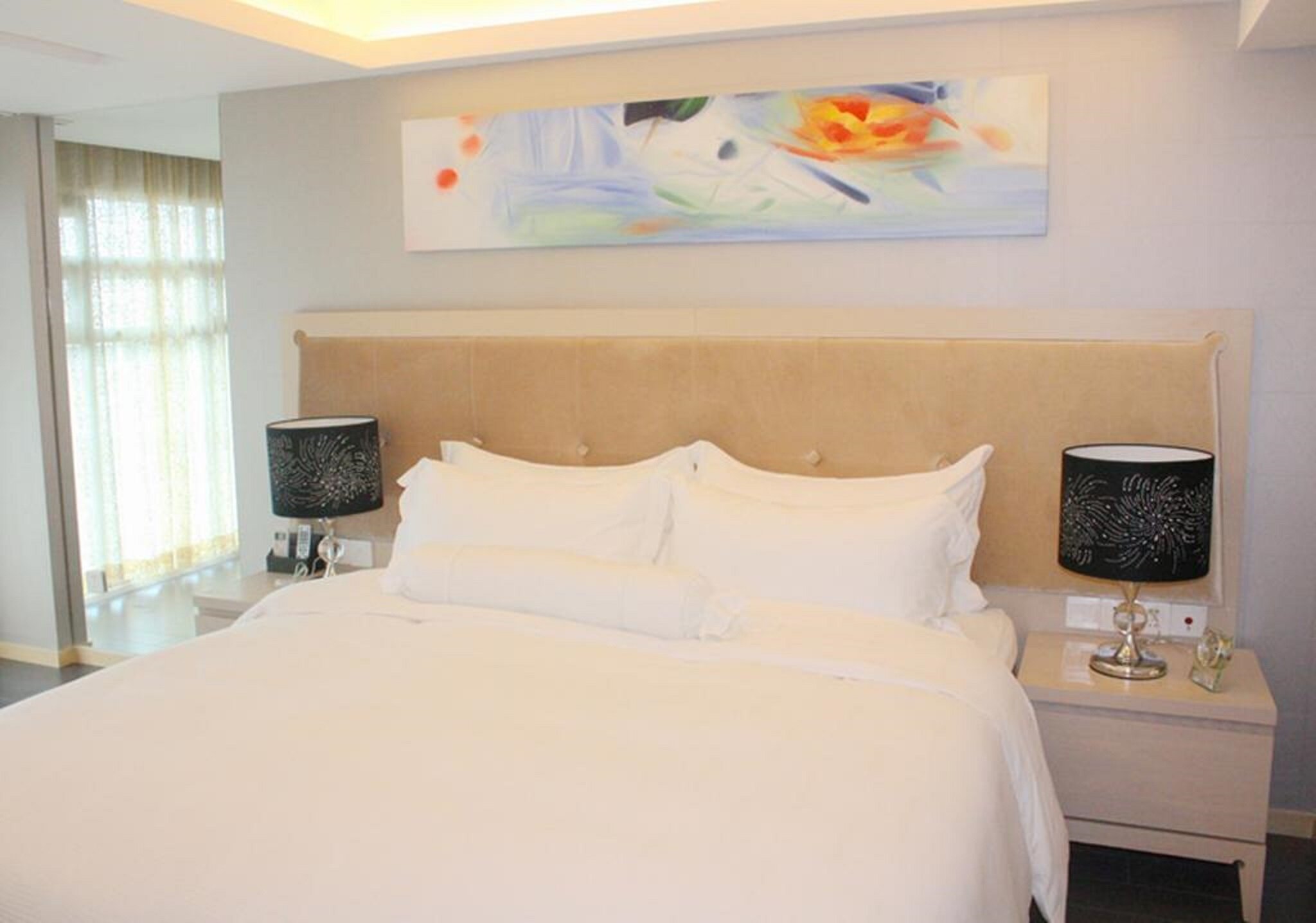 Фото Sunflower Hotel & Residence