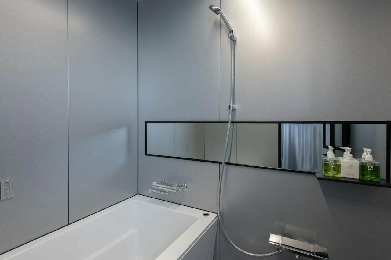 Фото Kaika Tokyo by The Share Hotels