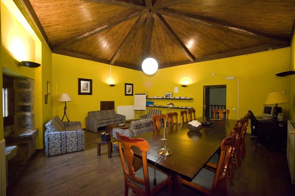 Фото Hotel Castillo de Valdés Salas