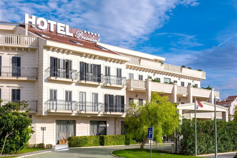 Гостиница Hotel President Solin