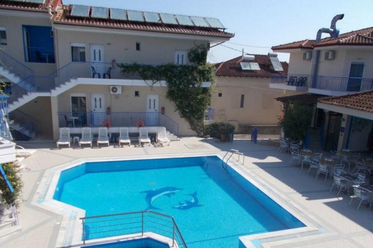 Фото Stratos Hotel