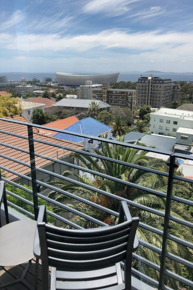 Фото The Tree House Boutique Hotel