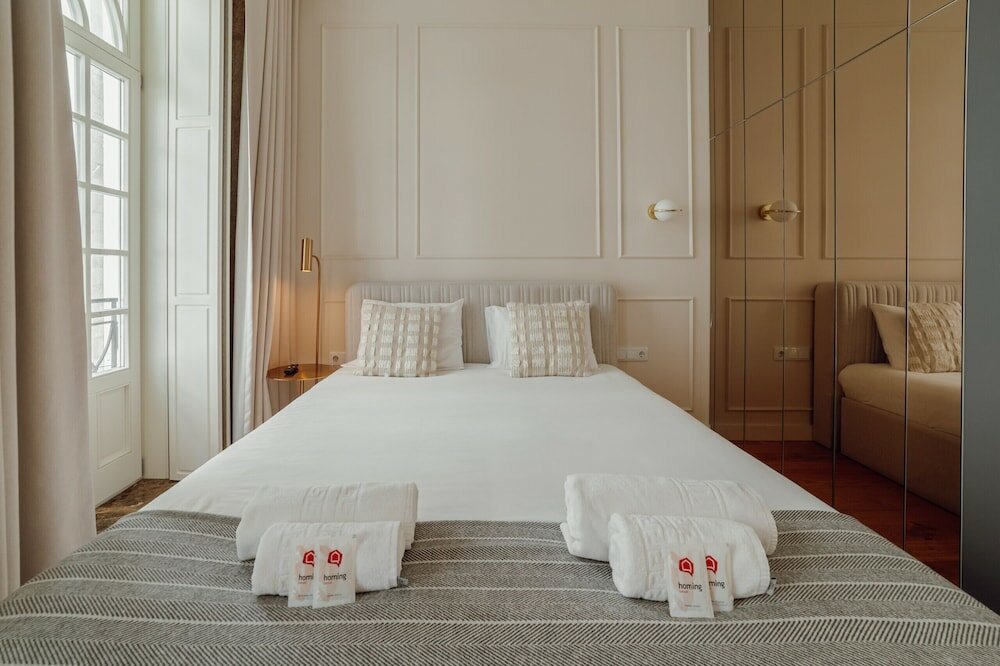 Фото Clérigos Boutique Apartment B by Homing