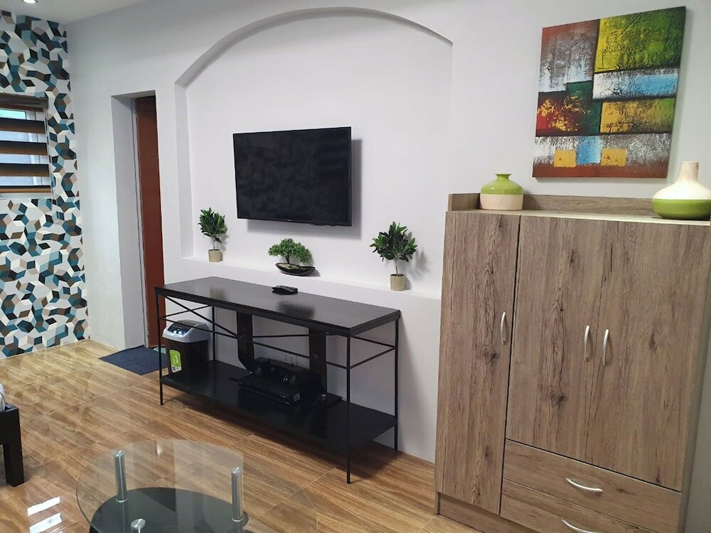 Фото Avana Hills Tagaytay