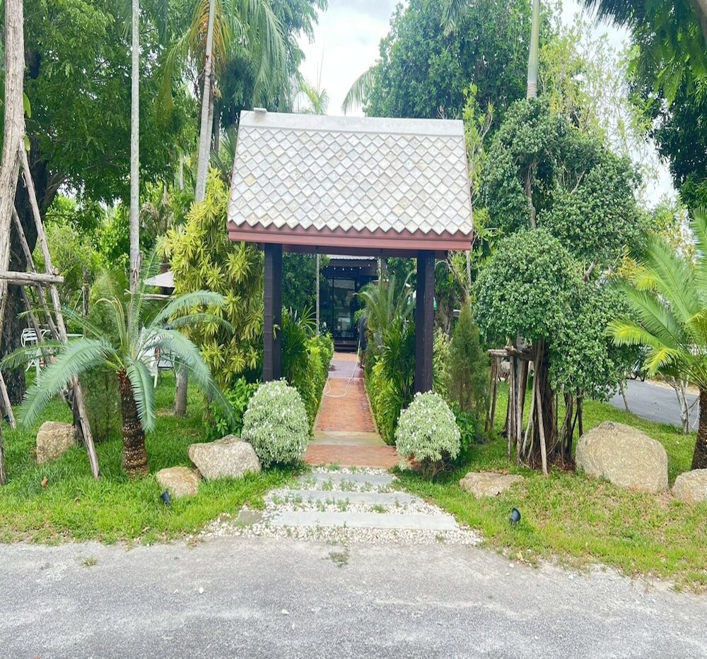 Фото Oyo 75510 BannRai Tayai Cafe and Resort