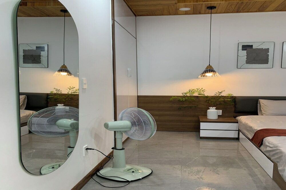 Фото Hasa Da Lat Hotel and Apartment