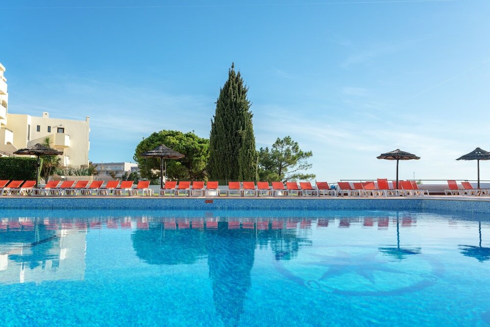 Фото Jardim Cozy Apartment with 2 swimming pools near the Old Town