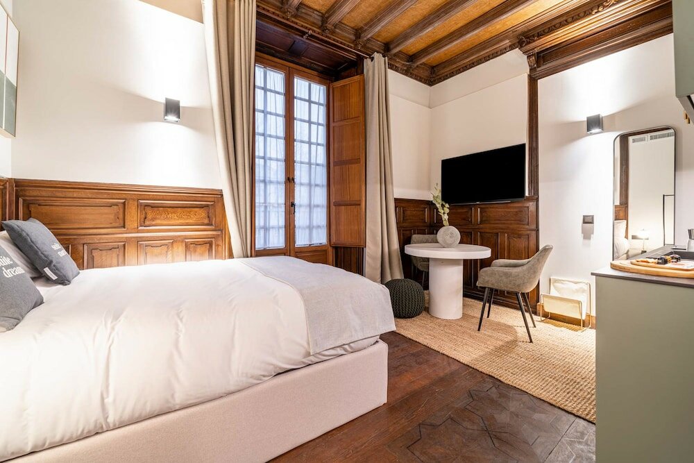 Фото Limehome Vitoria Palacio Álava-Velasco