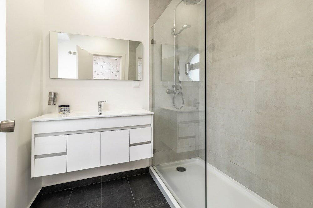 Фото Lisbon Terrace Suites for Large Groups