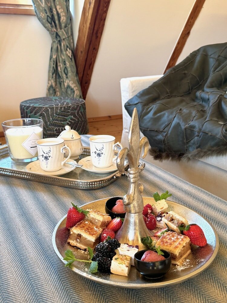 Фото Turm Kaps Luxury Home by Belle Stay