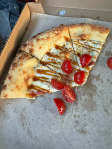 Pizza na Zare (Rastunovo Village, Zarya Street, 3А), pizzería