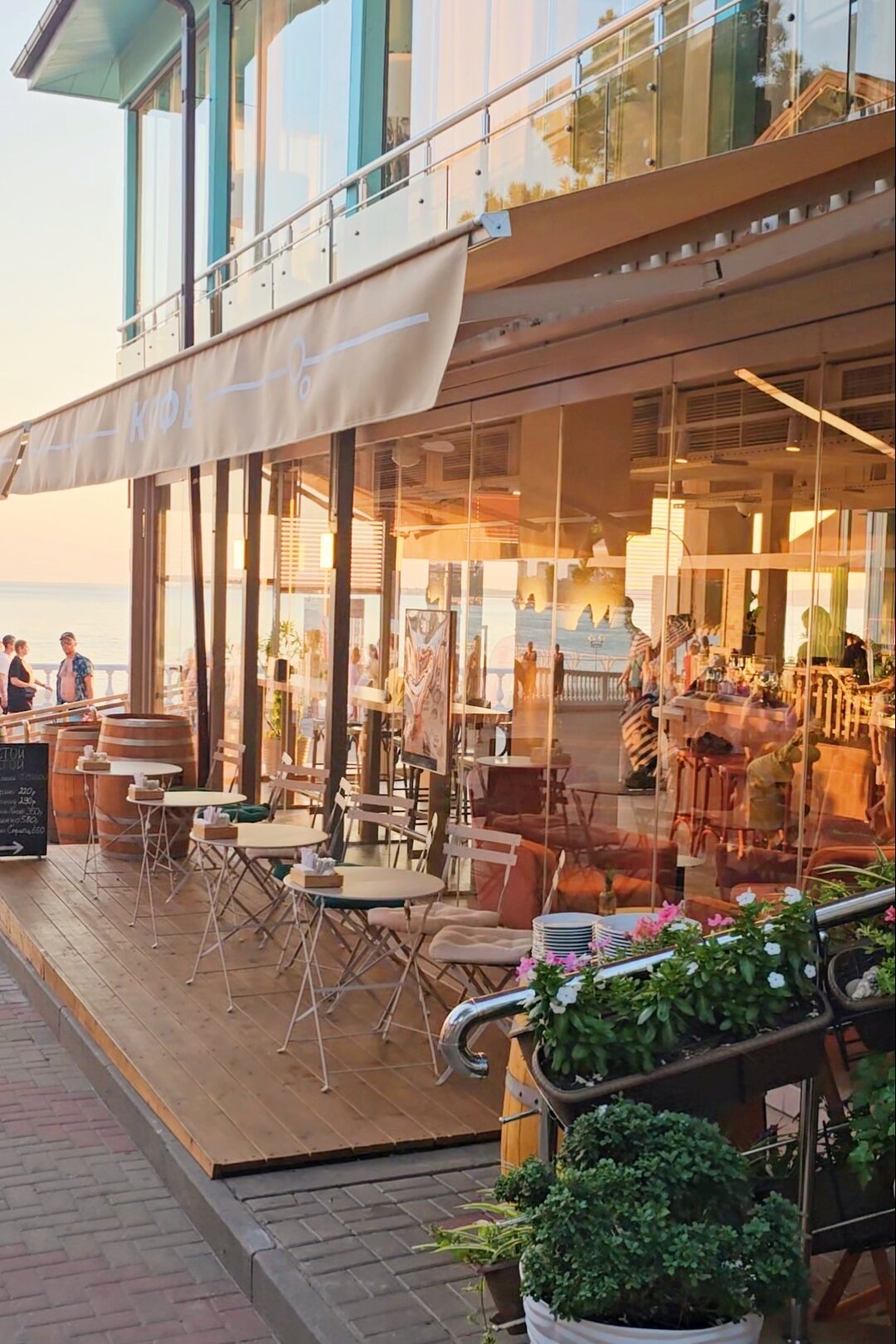 Фото Рони Шелтер