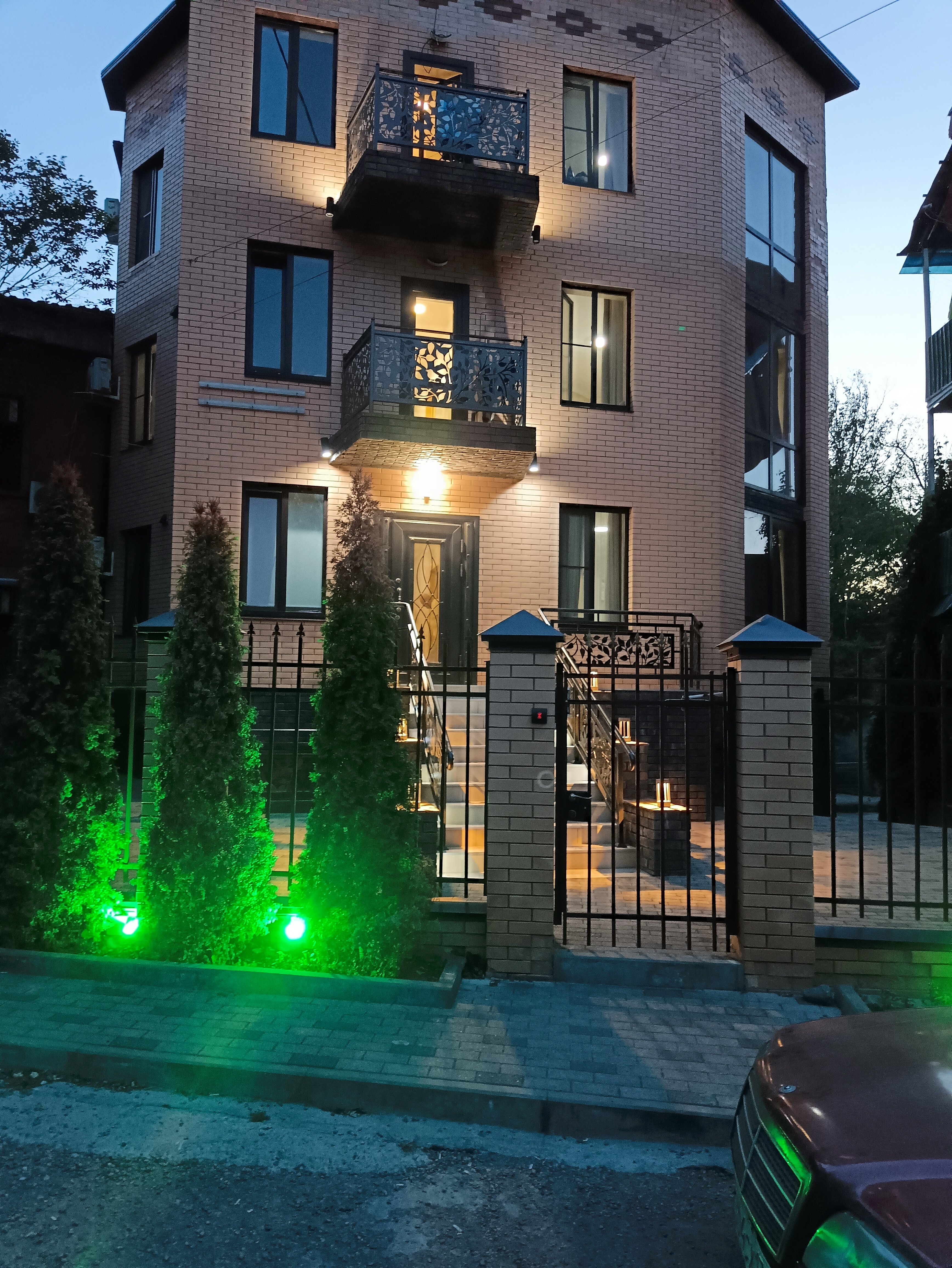 Фото отеля 2