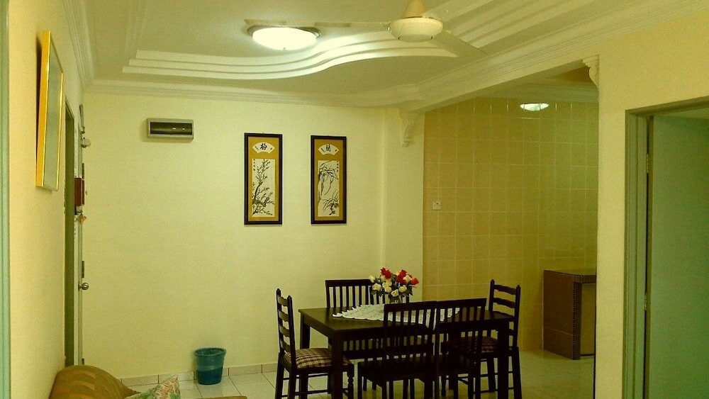 Фото Kpw at Royal Lily Apartment