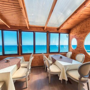 Гостиница Flamingo Beach Hotel