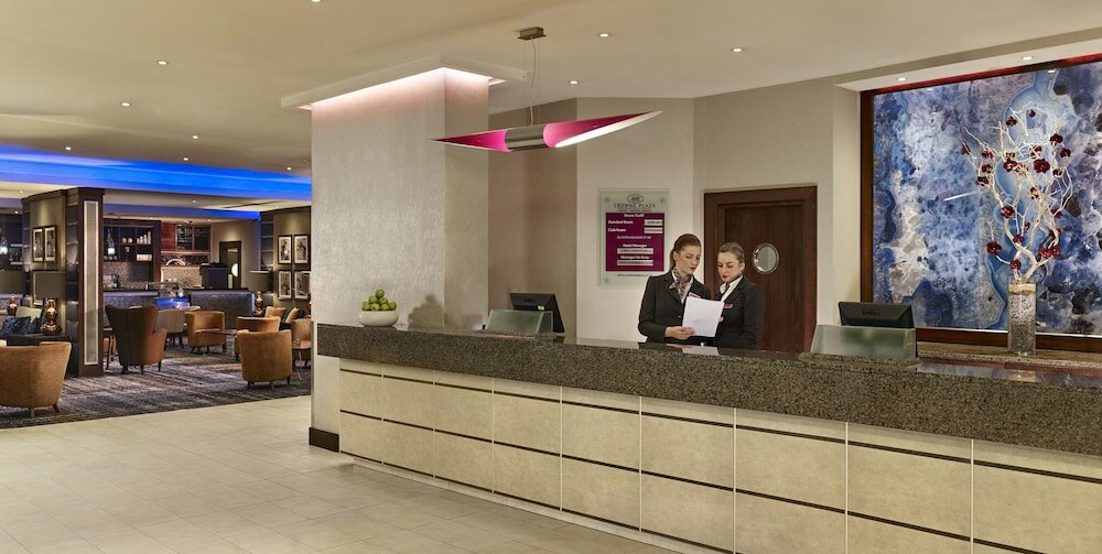 Фото Crowne Plaza London - Gatwick Airport