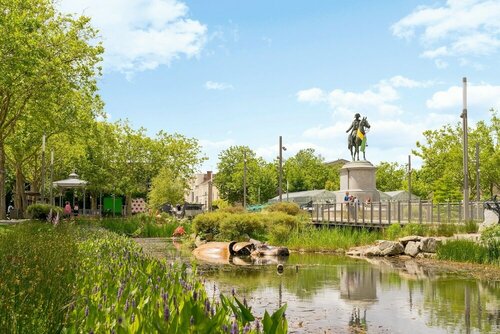Гостиница Hotel The Originals La Roche-sur-Yon Napoléon в Ла-Рош-сюр-Йоне