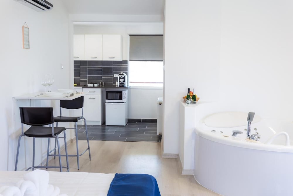 Фото Classic Hotel