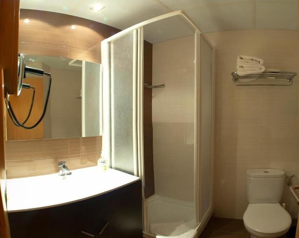 Фото Hostal Las Flores