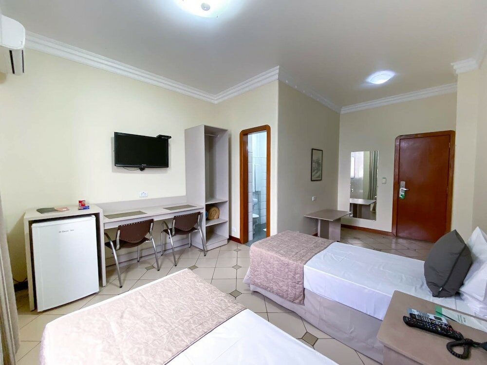 Фото Umuarama Plaza Hotel