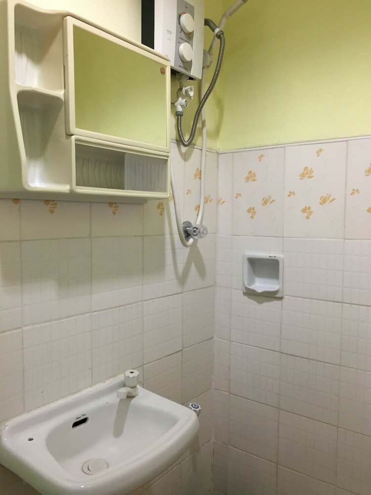 Фото Hayward Travel Inn