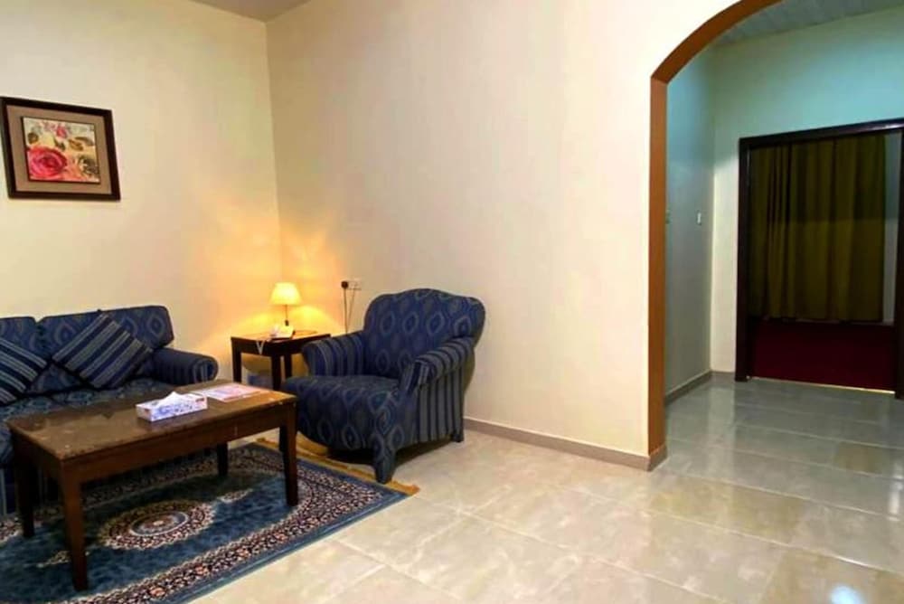 Фото Al Raha Hotel Suites