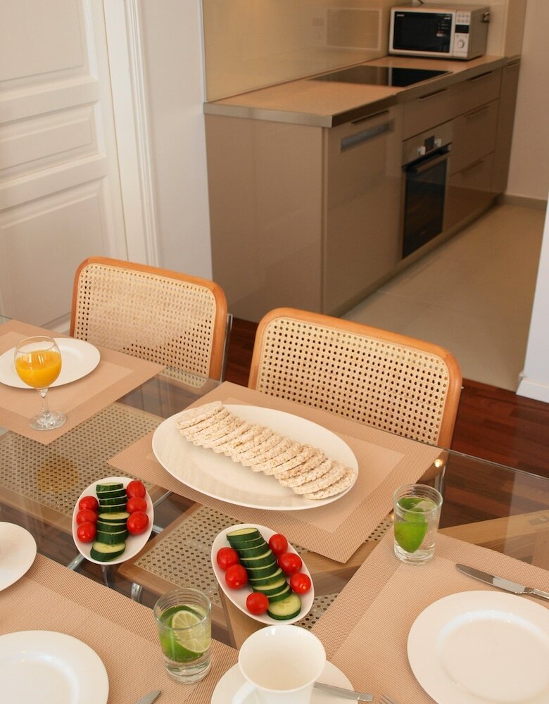 Фото MirÓ Studio Apartments