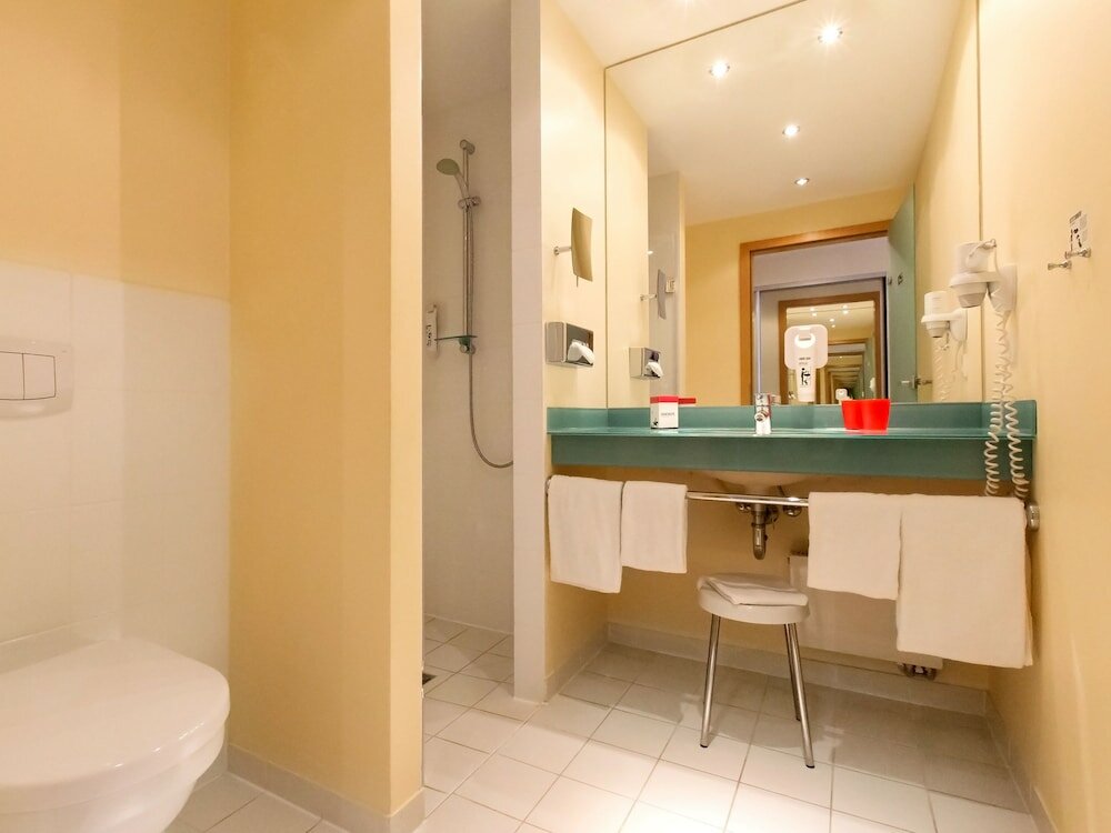 Фото Dormero Hotel Altes Kaufhaus Lüneburg