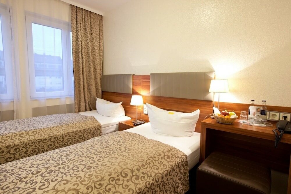 Фото Hotel Frankfurt Messe