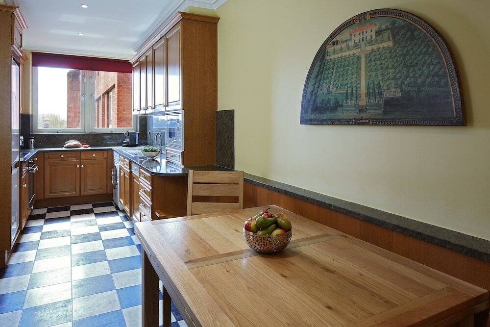 Фото Cheval Thorney Court