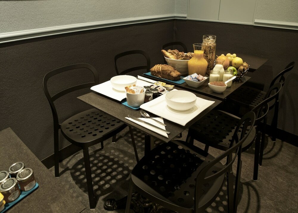 Фото Hotel Daval